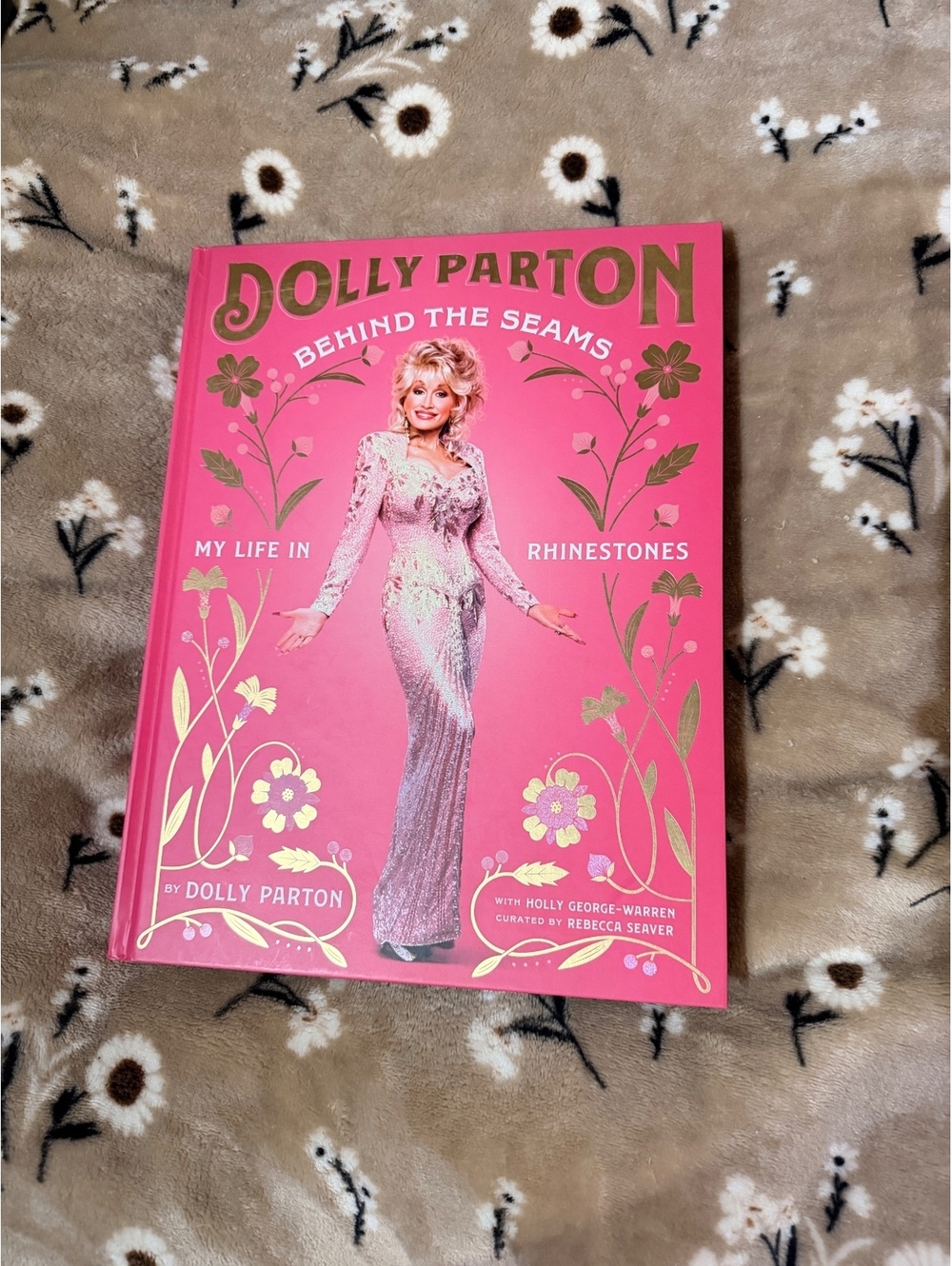 Dolly Parton Behind The Seams Book